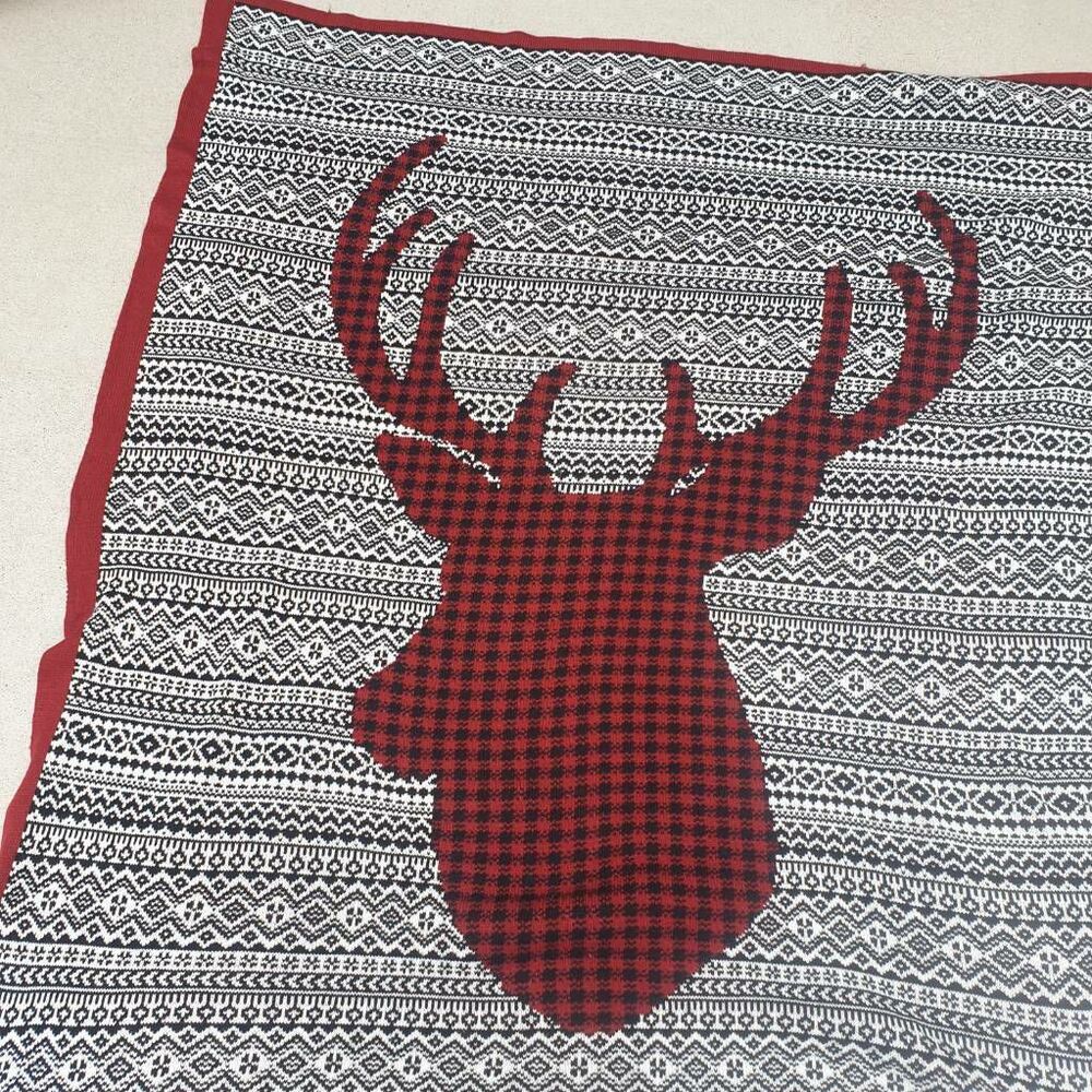 Domain Mens Throw Blanket Deer Buck Aztec Design Knitted Camping 49" x 58"